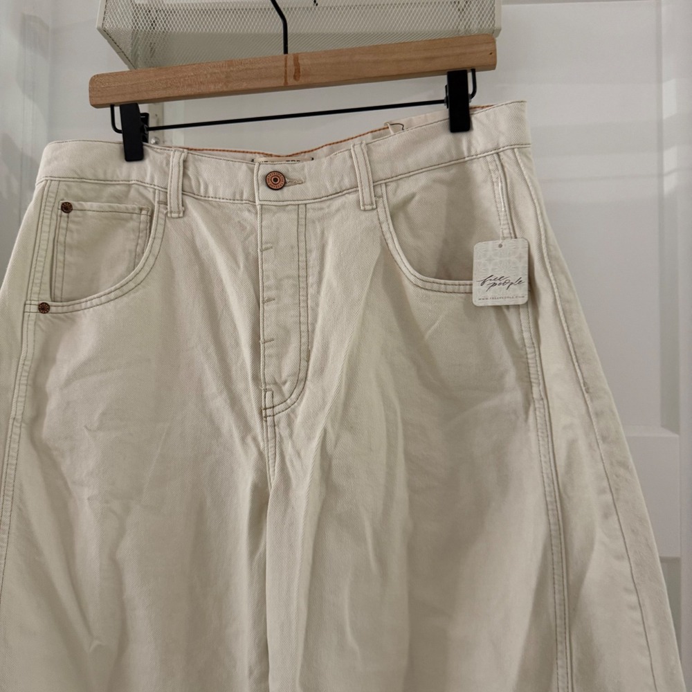 We The Free Free People Good Luck Mid-Rise Barrel Jeans Milk Cream Boho Denim 30 - Picture 2 of 6